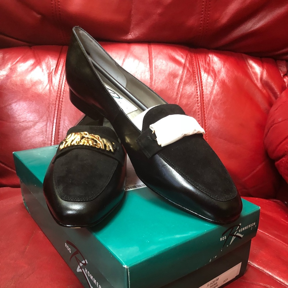 Ros Hommerson Trish Black/Gold Loafers Sz 12M New